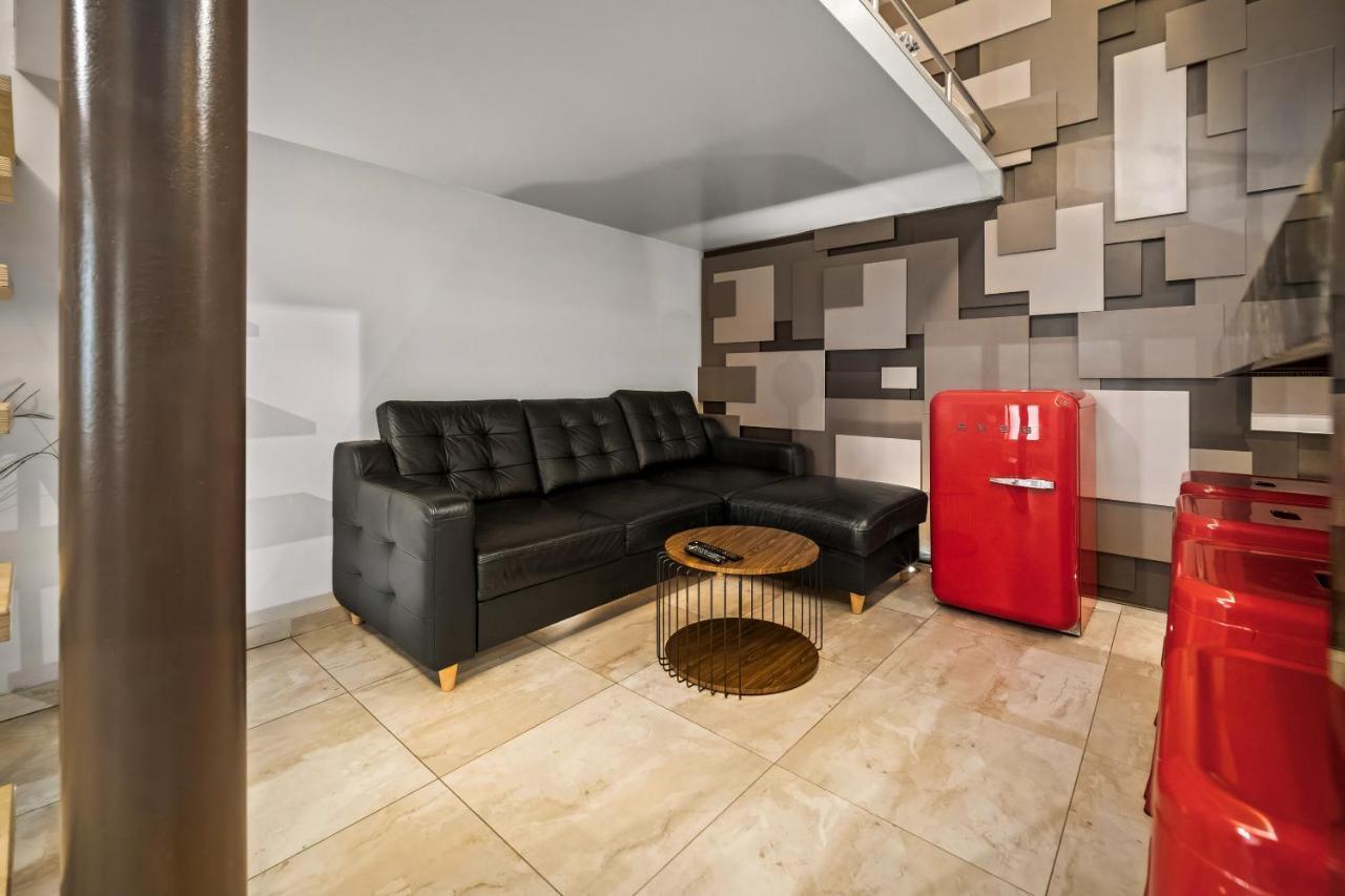 Secret Lounge - Cozy Studio With Sauna And Jacuzzi VNO Eksteriør billede